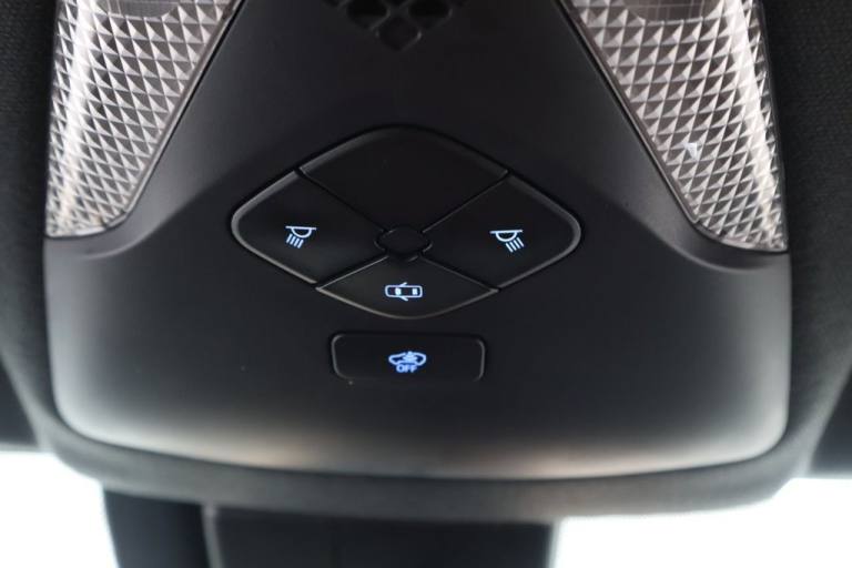 2017 Toyota C-HR 1.8 VVT-h Excel SUV 5dr Petrol Hybrid CVT Euro 6 (s/s) (122 ps) HATCHBACK PETROL...