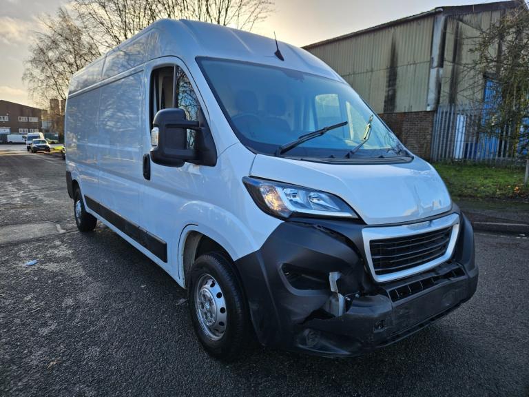 2024 24 PEUGEOT BOXER BlueHDi H2 Professional Premium+ Van 140 Damaged Salvage