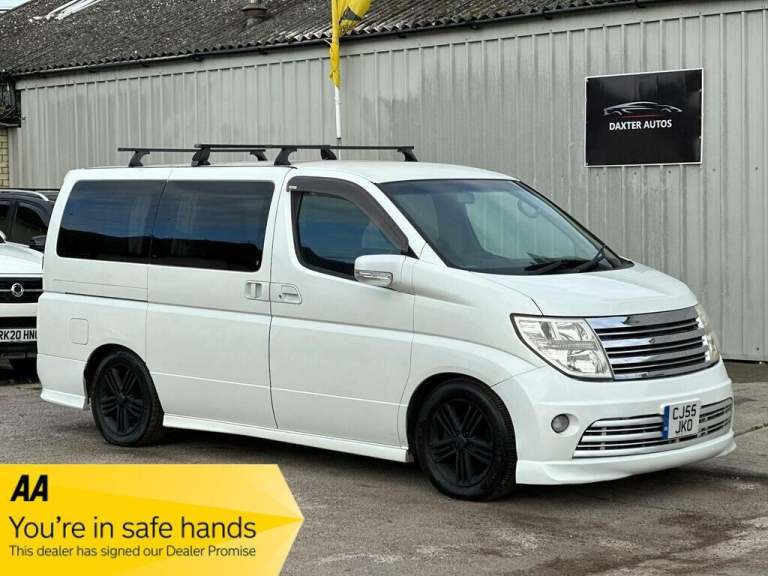  Nissan Elgrand Automatic