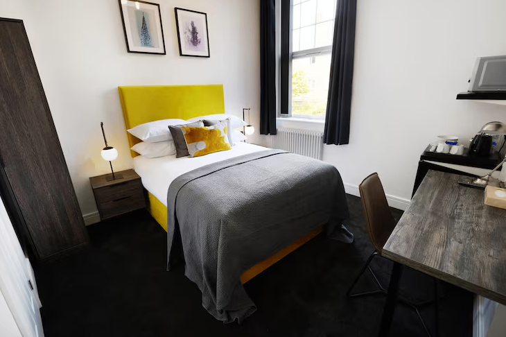 Spacious & Cosy Single Room For Rent AT TW4 7BD