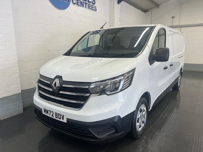 2022 Renault Trafic 2.0 dCi Blue LL30 Business+ Panel Van 5dr Diesel Manual L2 H1 Euro 6 (s/s)  P...