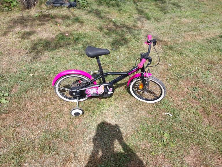 Kids Bike with Stabilisers – Pink and Black, Good Condition