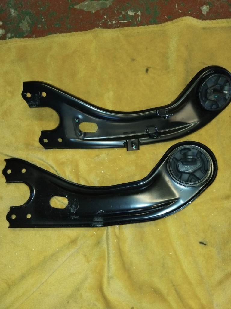 2 New wishbones Hyundai ix35 
