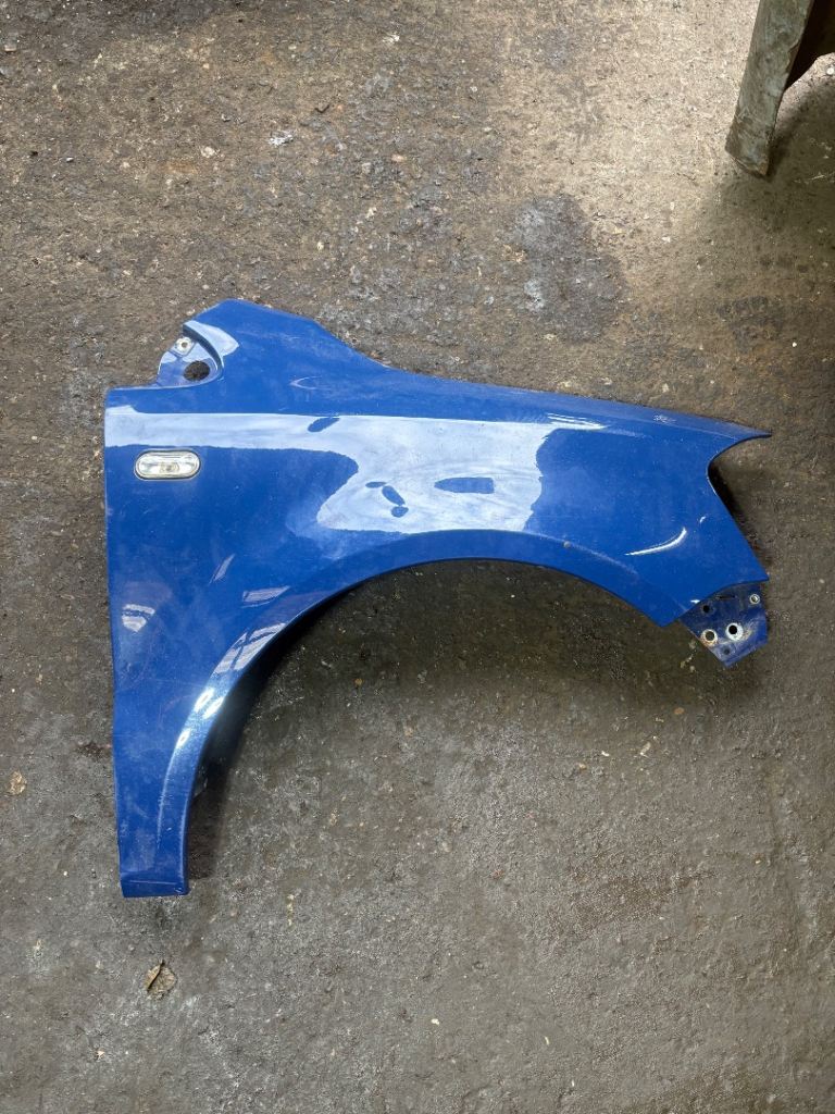 2006 Volkswagen Fox Drivers Offside Front Wing