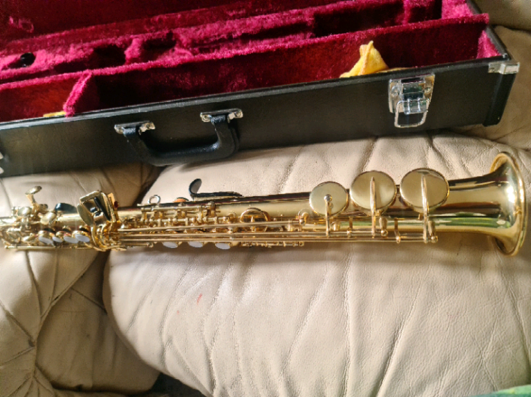 YAMAHA YSS-475 Soprano Saxophone