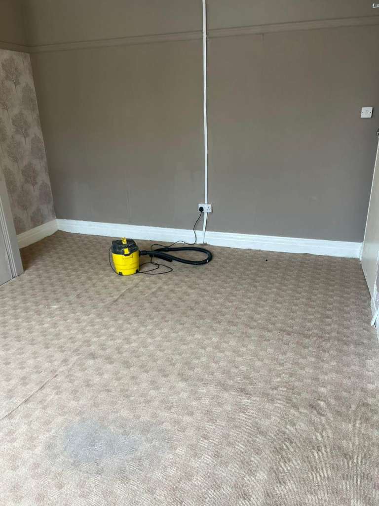 Studio Flat