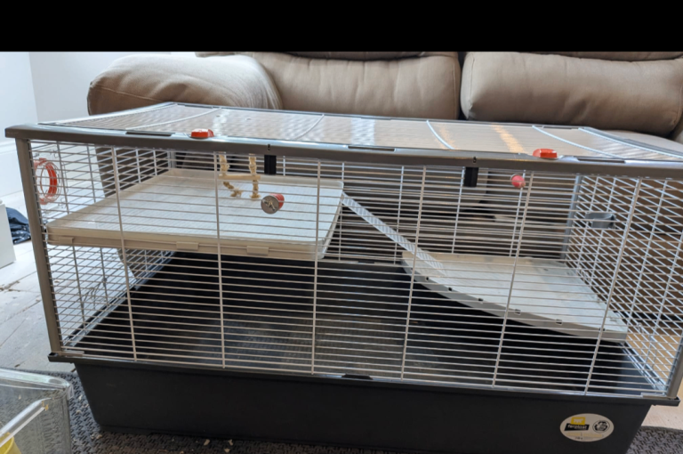 Hamster/guinea pig /small gerbil cage 2 levels