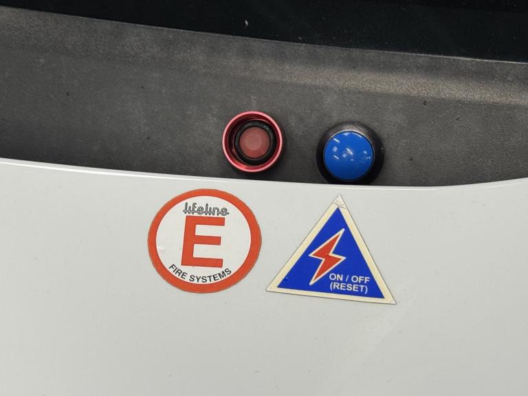 FORD FOCUS 2.5 RS White Manual Petrol 2009