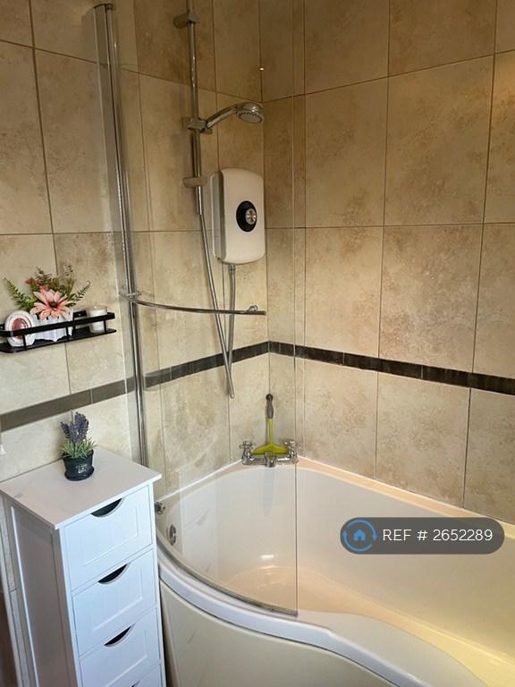 1 bedroom in Romford, Romford, RM7 (#2652289)