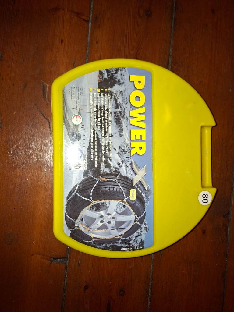 Snow chains - unused - fits a range of tyre sizes