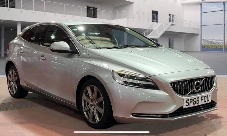 2018 Volvo V40 D2 [120] Inscription 5dr Geartronic HATCHBACK DIESEL Automatic
