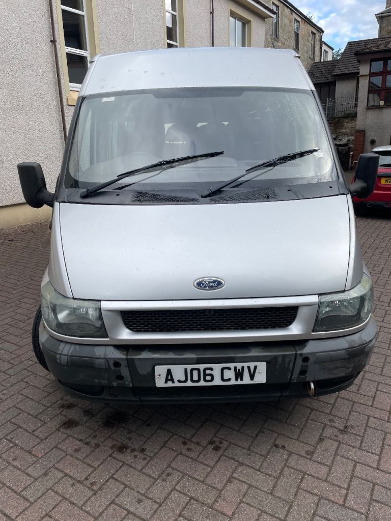 Ford Transit 2.4 Diesel 15 Seater Minibus 2006