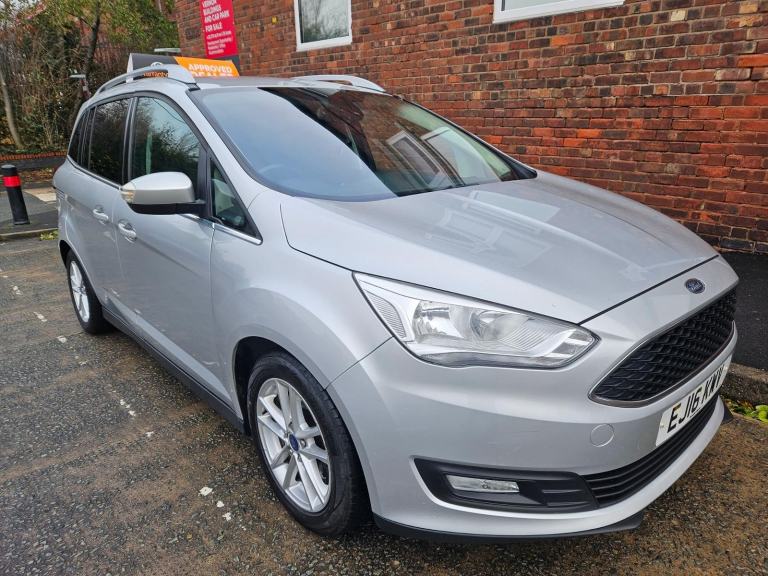 Ford Grand C-Max 1.0 EcoBoost zetec 7 seater in lovely condition 
