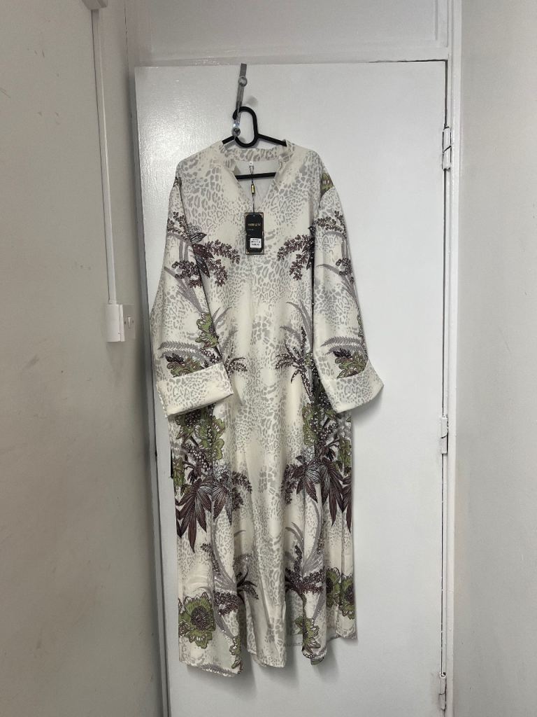 Neom Line Jalabiya | White & Grey Animal Print  with Tropical Floral & Pearl Detail | Size XL 