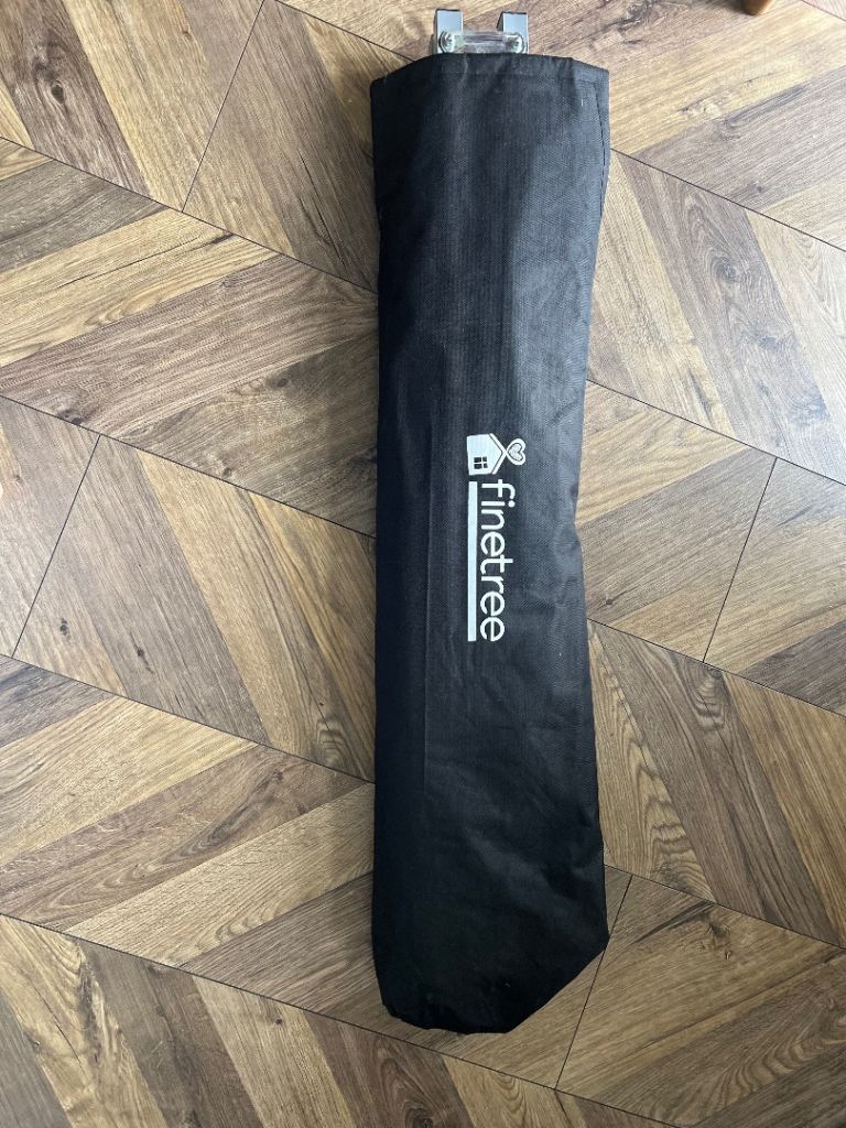 Finetree Portable Item in Black Carry Bag – x 2 Good Condition