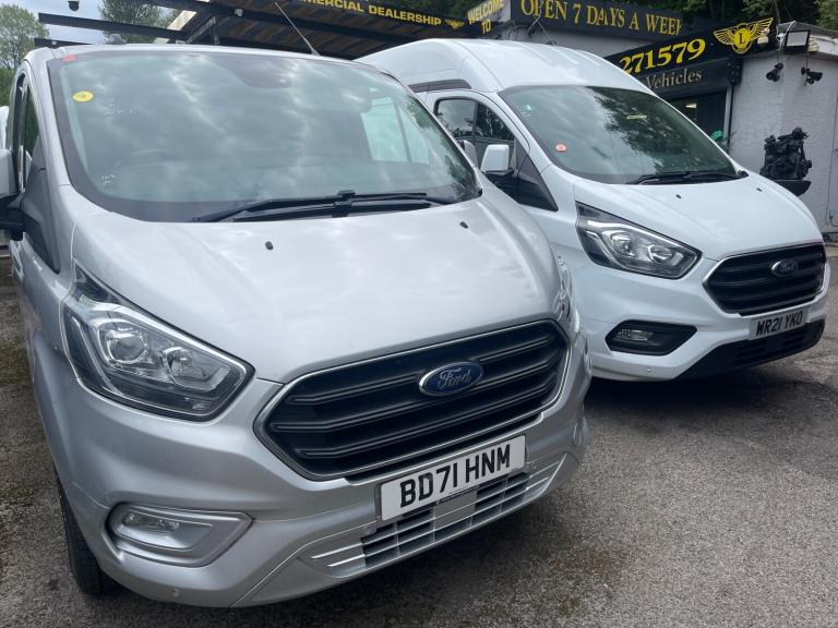 2022 Ford Transit Custom 2.0 EcoBlue 130ps LIMITED / TWIN SIDE DOORS PANEL VAN Diesel Manual