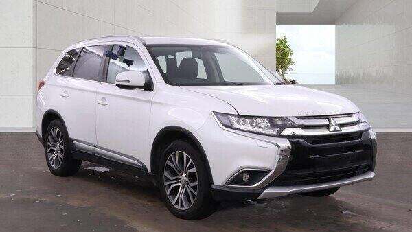 2017 Mitsubishi Outlander 2.2 DI-D 4 SUV 5dr Diesel Manual 4WD Euro 6 (s/s) (147 ps) ESTATE Diese...