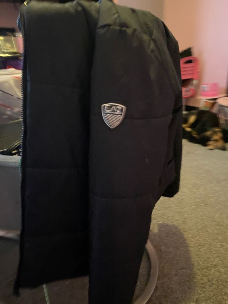 Size meduim Armani coat 