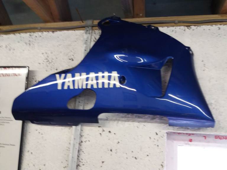 Yamaha R1 Side Panel
