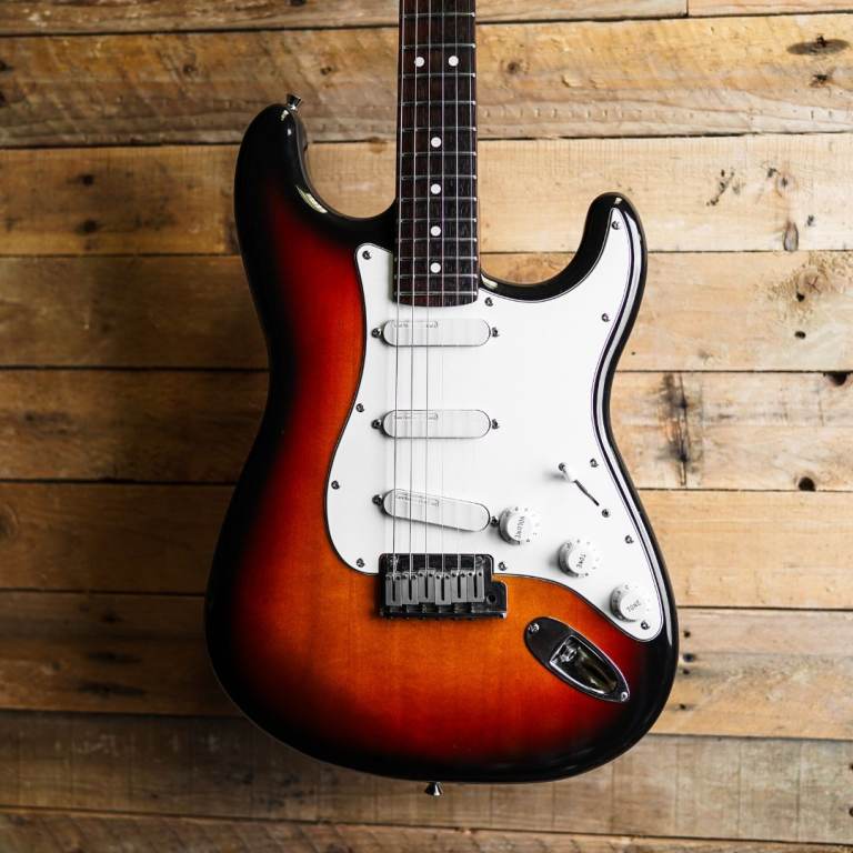 1989 Fender Stratocaster Plus In 3-Tone Sunburst