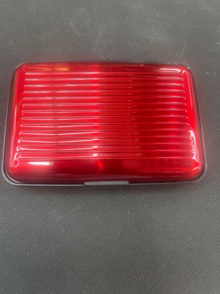 Compact card holder with multiple slots.