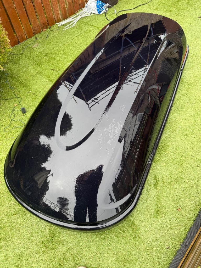 Roof box 470 litres