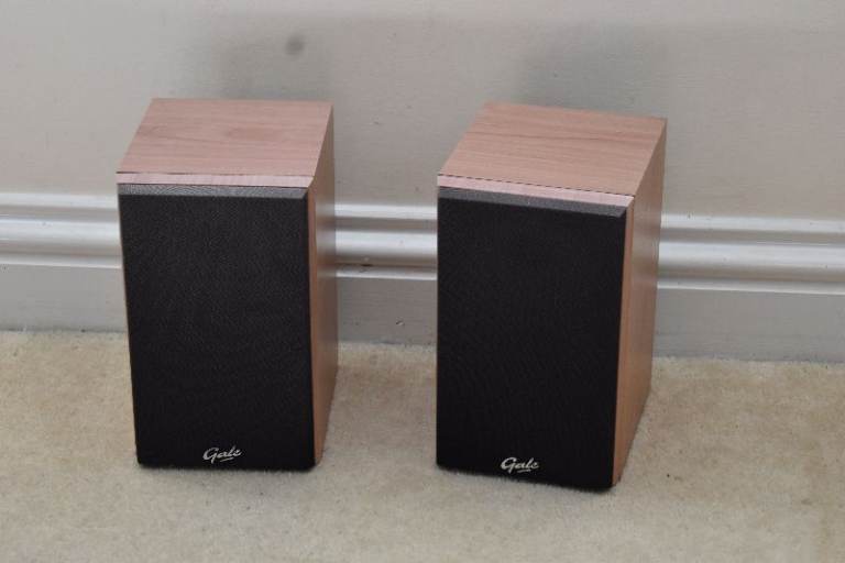 Gale 3010S Bookshelf speakers (pair) VGC full working order