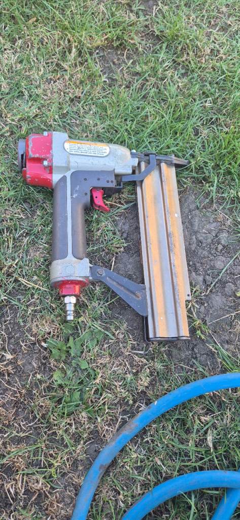 Nail guns, nails and airline