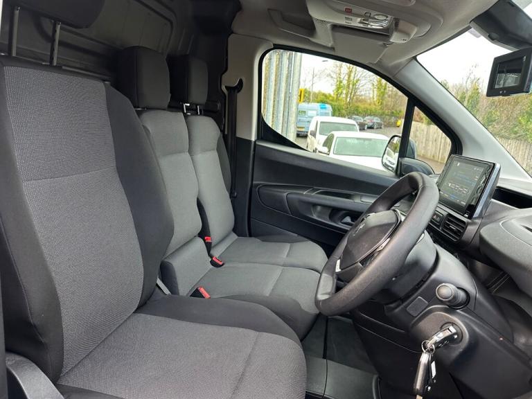 2022 Peugeot Partner 1.5 BlueHDi 1000 Asphalt Premium Standard Panel Van 5dr Diesel Manual SWB E ...