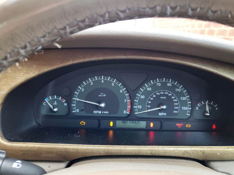 S Type Jaguar spares or repairs. 