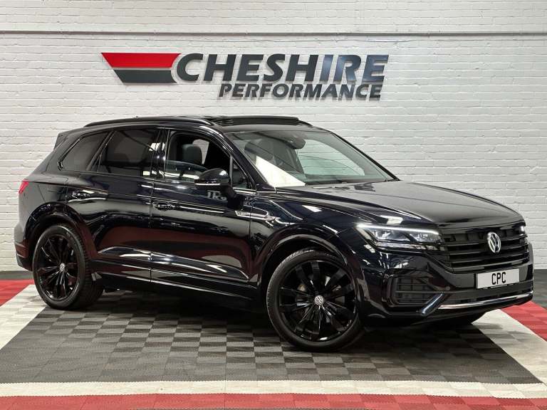 2020 20 VOLKSWAGEN TOUREG 3.0 TDI V6 BLACK EDTN 5DR FSH PANROOF DYNAUD LANEASIST