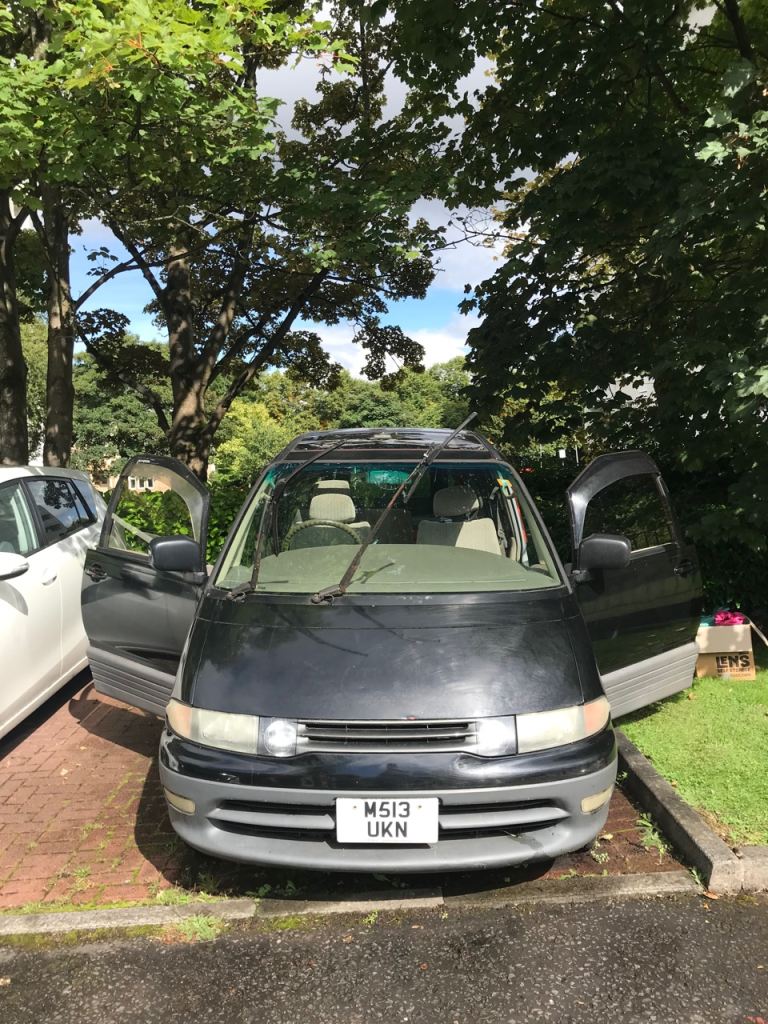 YES ITS AVAILABLE! Toyota Estima - NEEDS WORK