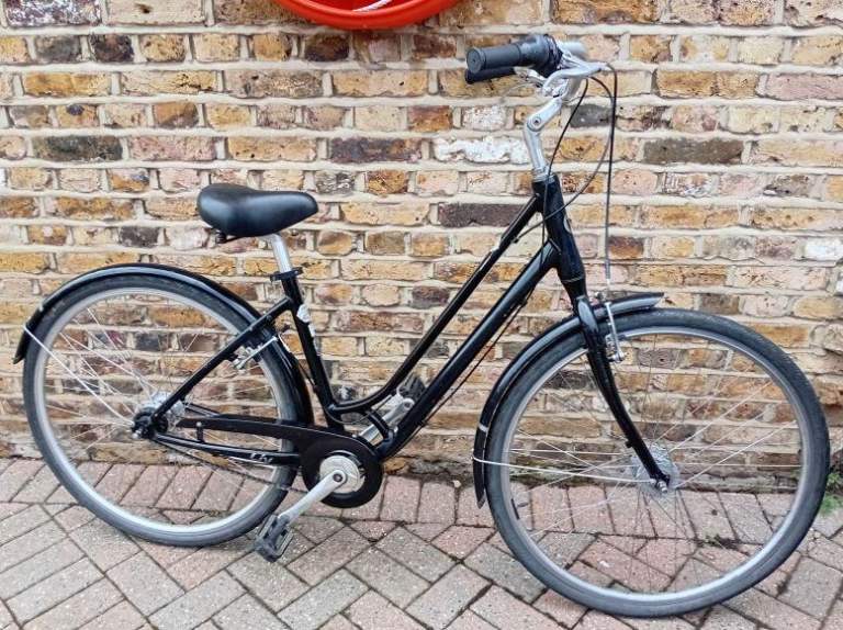 GIANT Liv Flourish 7 speed– Stylish & Comfortable City Bike 🚲 | Ready to Ride