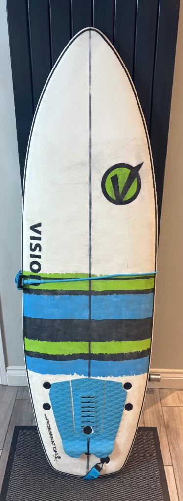 Surfboard 5’10 Foaminator