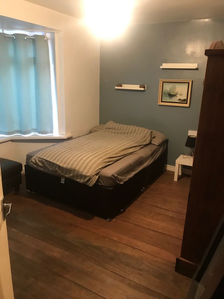 £120 per week near Hammersmith bridge