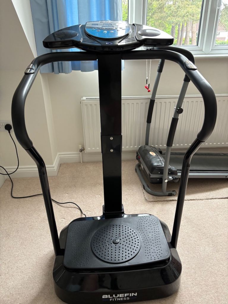 Bluefin Fitness Pro vibration plate