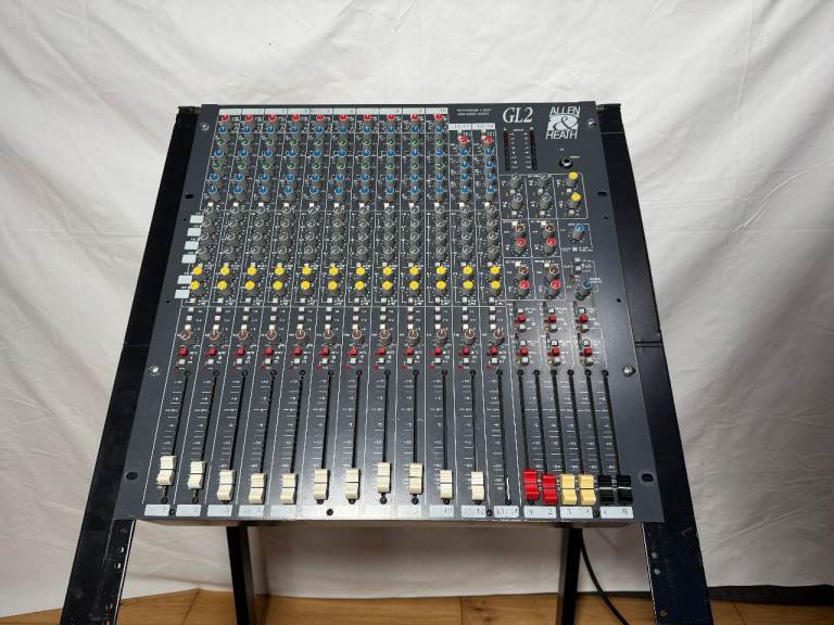 Allen & Heath GL2 14 channel vintage analogue mixing desk
