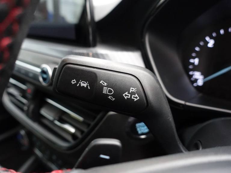 2019 Ford Focus 2.0 EcoBlue ST-Line X Estate 5dr Diesel Auto Euro 6 (s/s) (150 ps) Estate Diesel ...