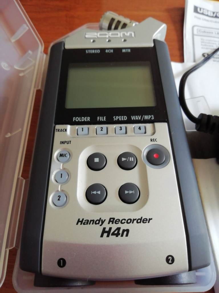 Zoom H4n Portable Digital Handy Multi-track Recorder, case and Operation Manual 