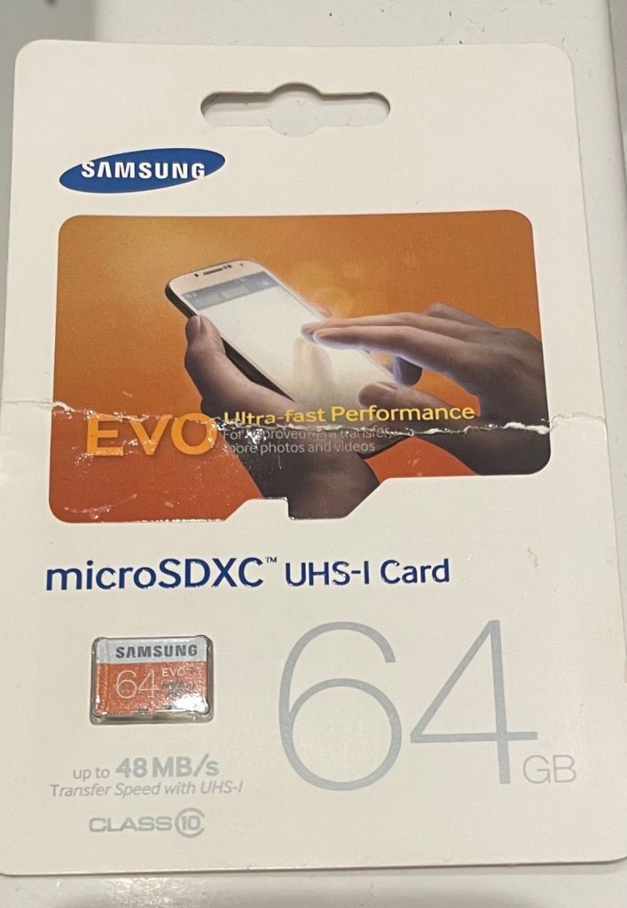 Samsung 64 GB microSDXC UHS-I Card