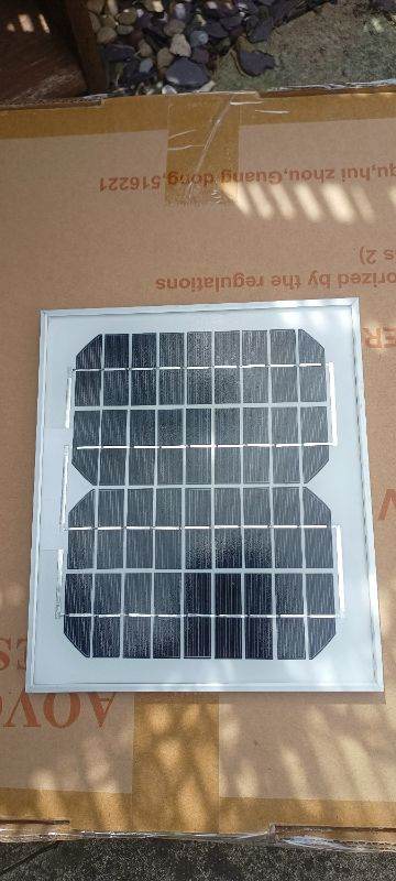 5 Watts solar panels 