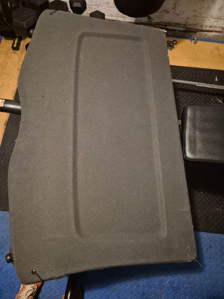 A3 parcel shelf