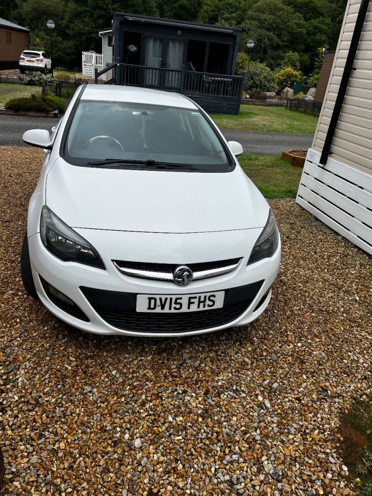 Vauxhall, ASTRA, Hatchback, 2015, Manual, 1398 (cc), 5 doors