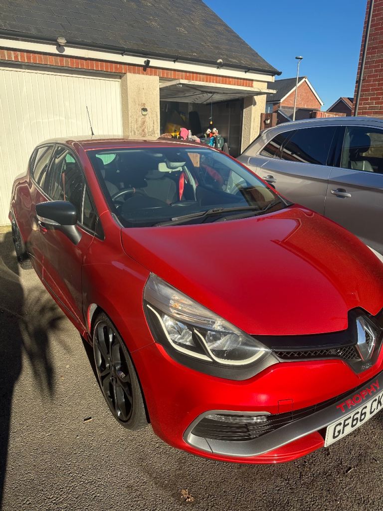 Renault sport Clio trophy 220 