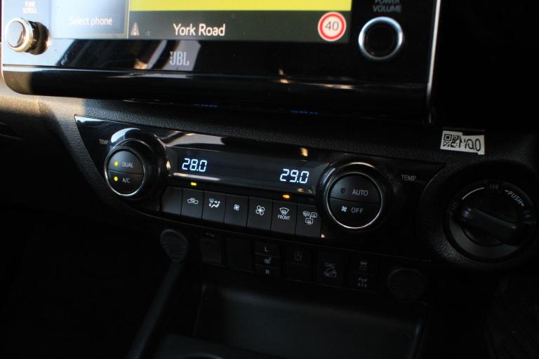 2022 Toyota Hilux Invincible X D/Cab Pick Up 2.8 D-4D Auto PICK UP DIESEL Automatic