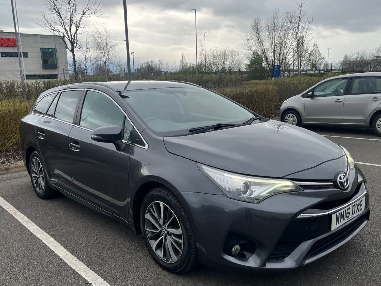 2016 Toyota Avensis 1.6 D-4D Business edition 