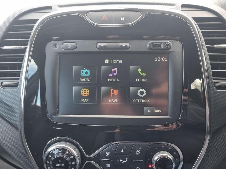 2014 Renault Captur 0.9 TCe ENERGY Dynamique MediaNav Euro 5 (s/s) 5dr HATCHBACK Petrol Manual