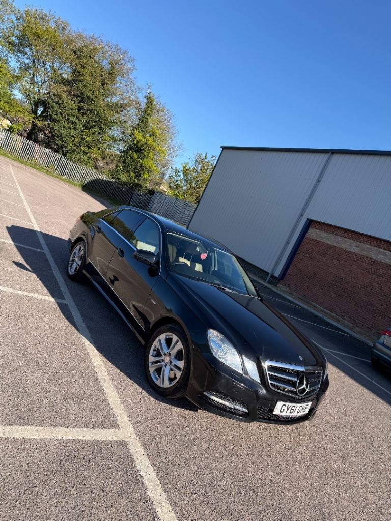 Mercedes-Benz, E CLASS, Saloon, 2011, Semi-Auto, 2143 (cc), 4 doors