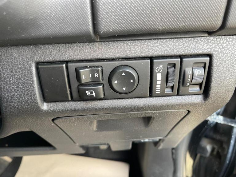 ISUZU D-MAX 2.5 TD Yukon 4x4 4dr 2015