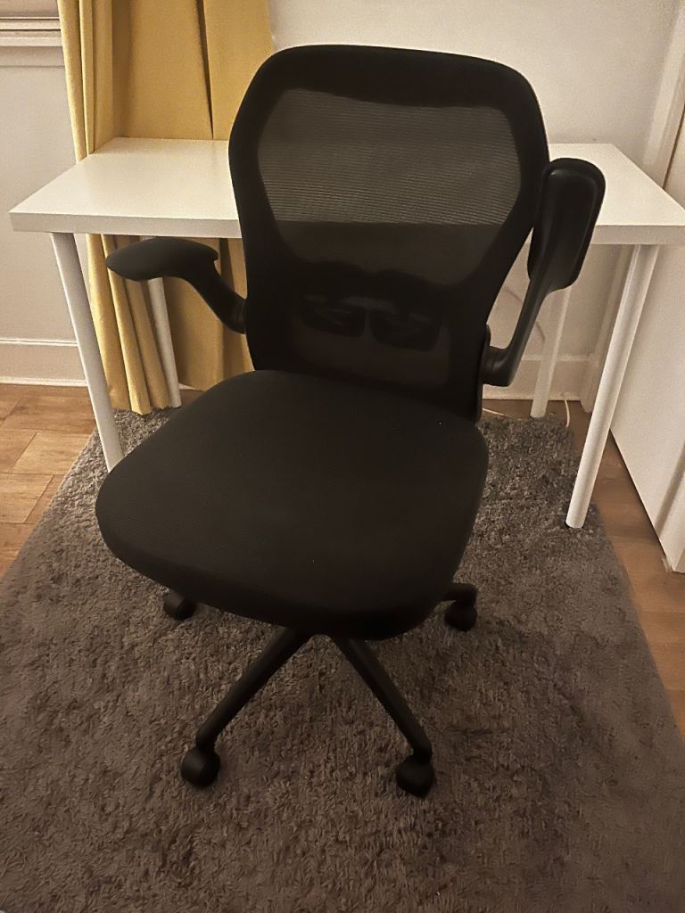 Office Masters Black Ergonomic Office Chair - Good Condition